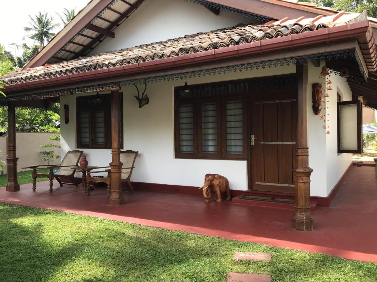 Villa Bubble Sea Unawatuna Bagian luar foto