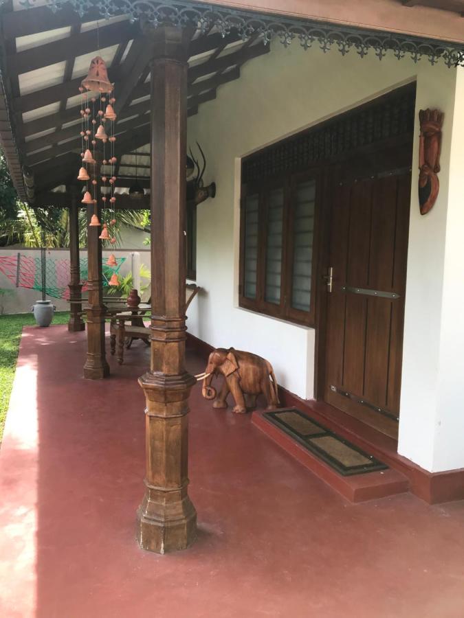 Villa Bubble Sea Unawatuna Bagian luar foto