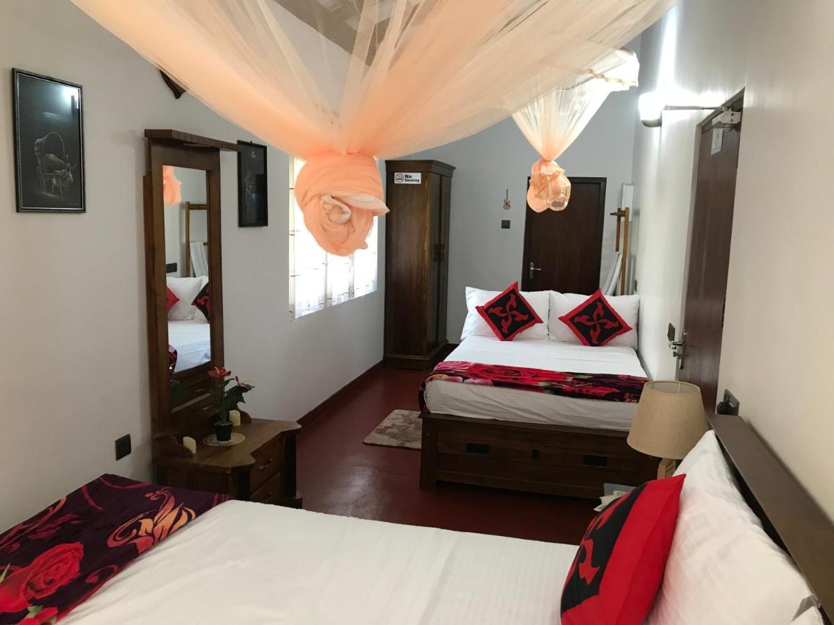 Villa Bubble Sea Unawatuna Bagian luar foto