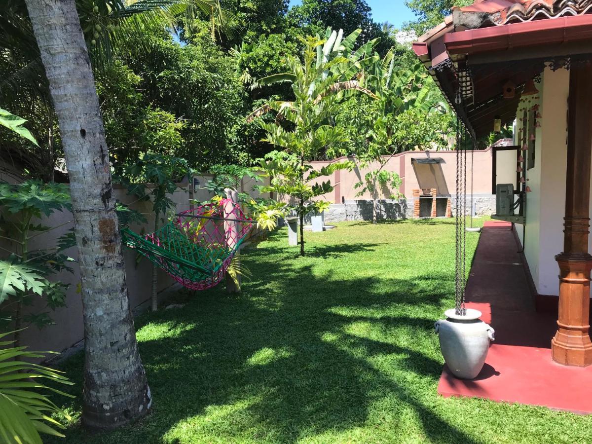 Villa Bubble Sea Unawatuna Bagian luar foto