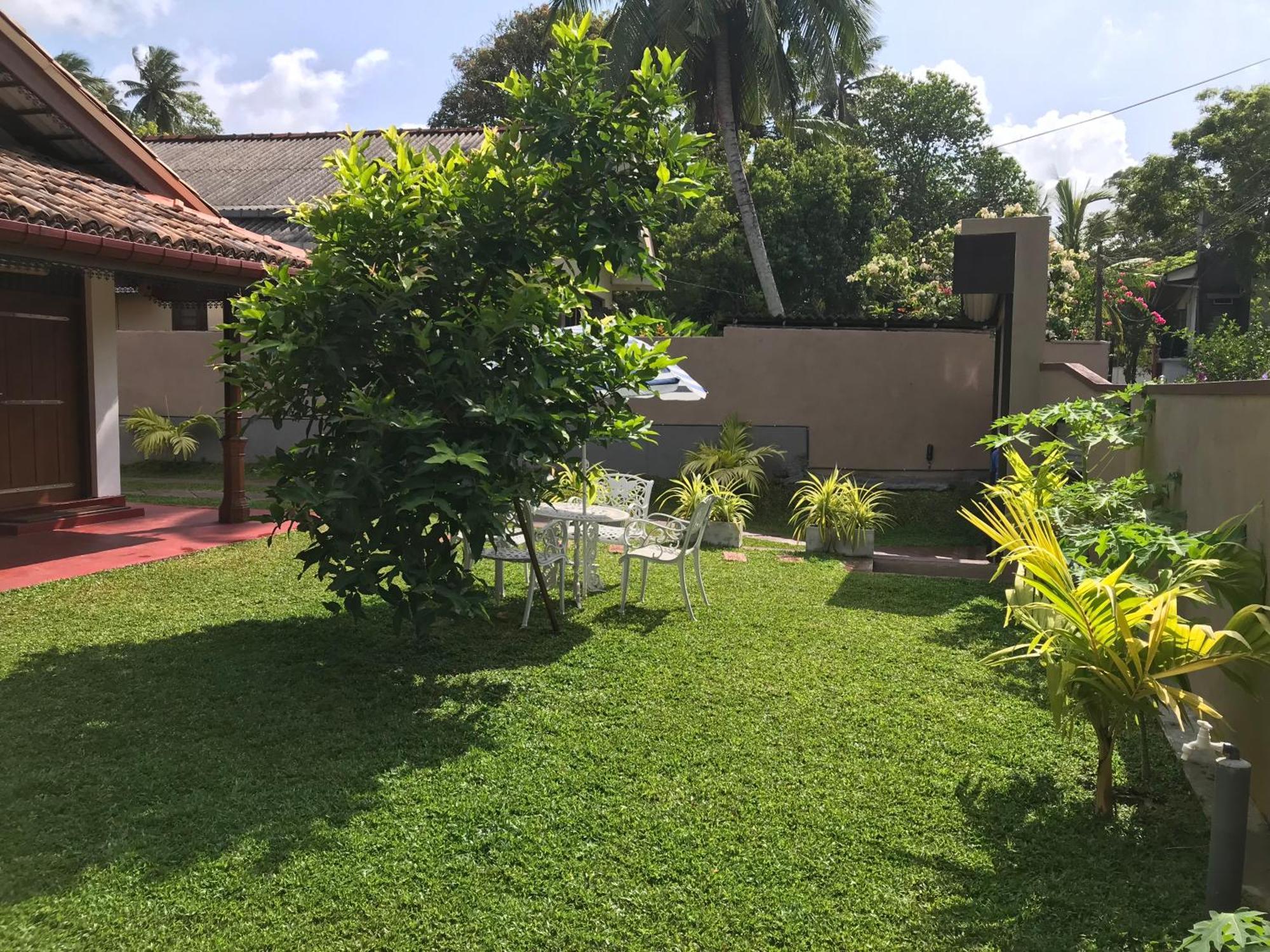 Villa Bubble Sea Unawatuna Bagian luar foto